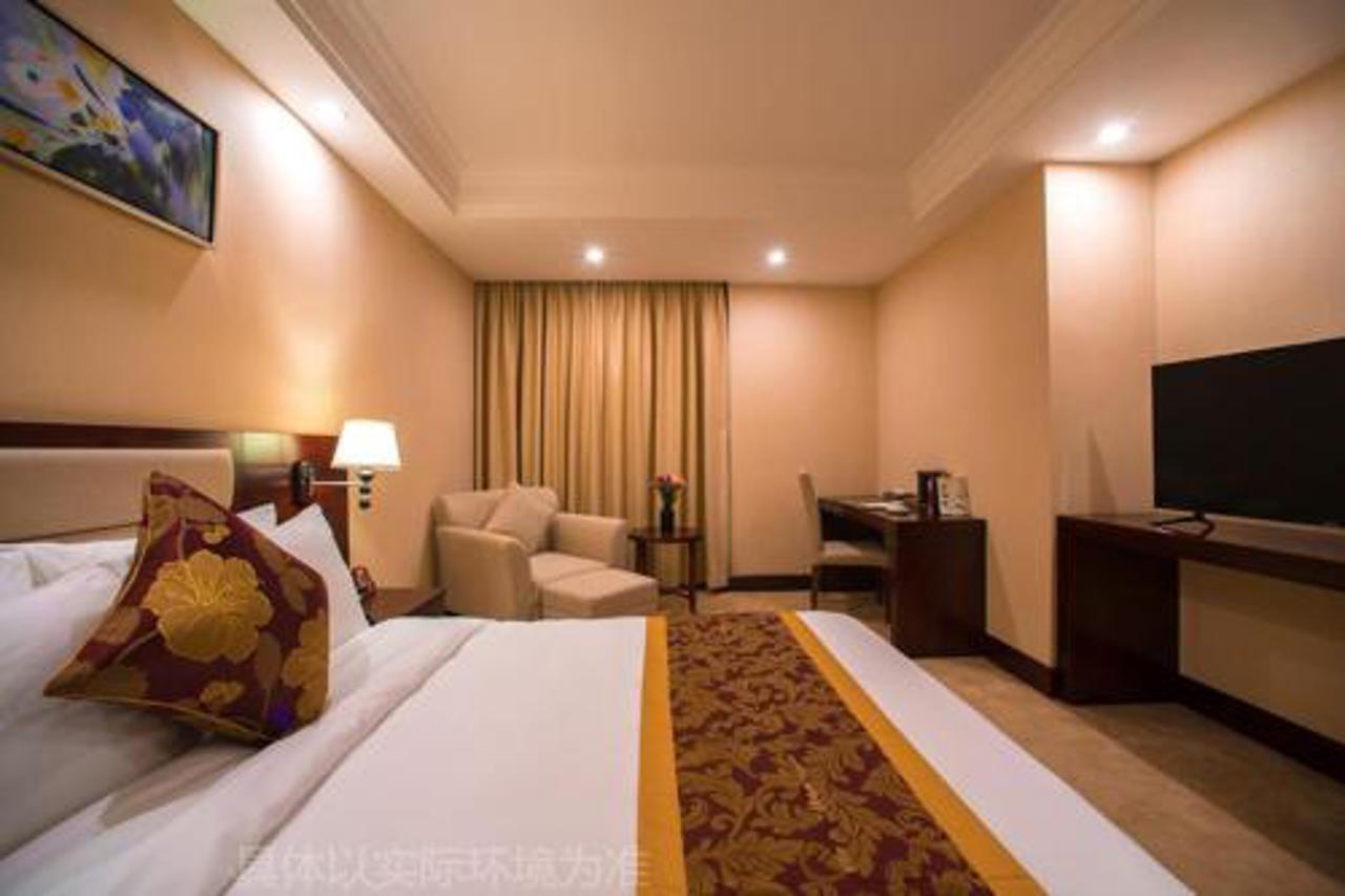 Guangzhou Jin Wan Li Business Hotel Buitenkant foto