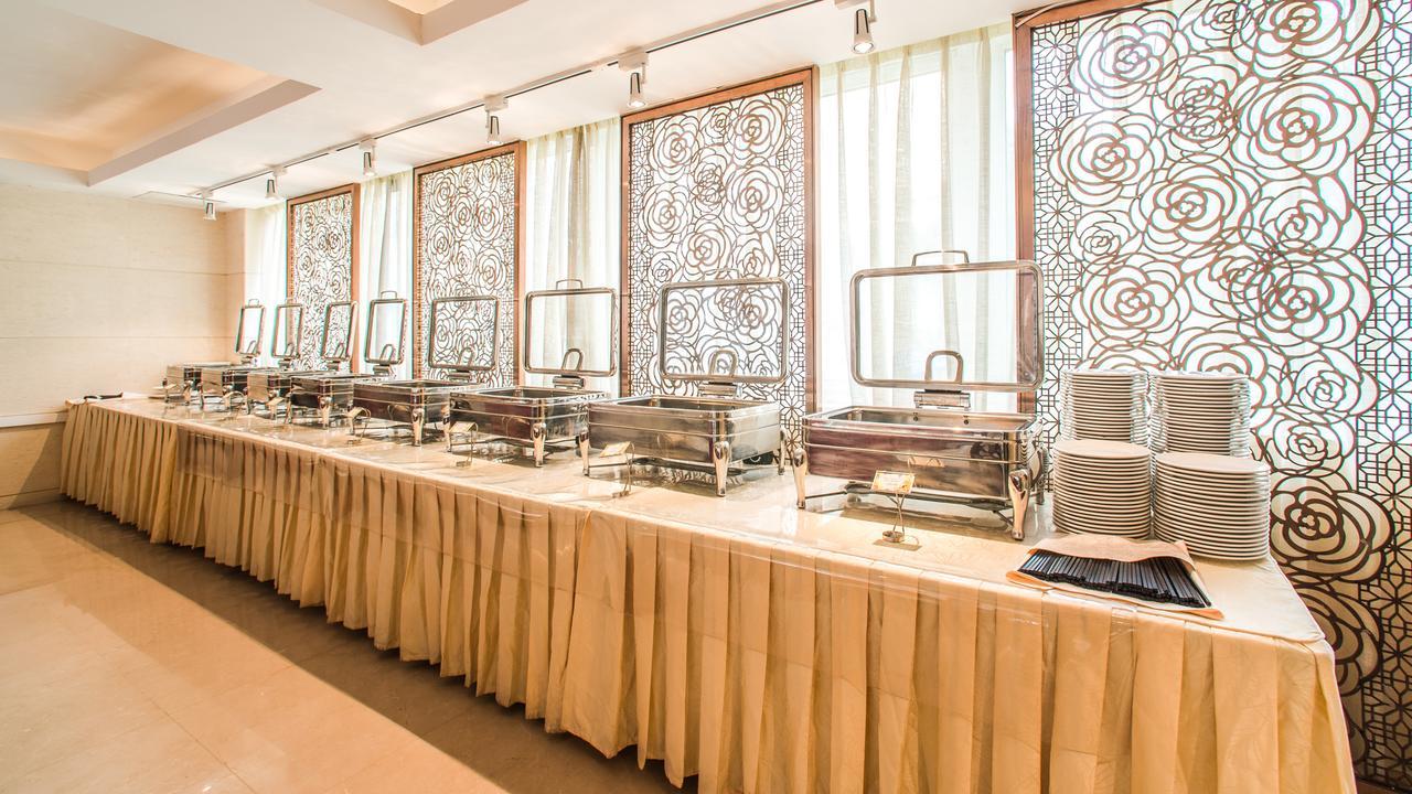 Guangzhou Jin Wan Li Business Hotel Buitenkant foto