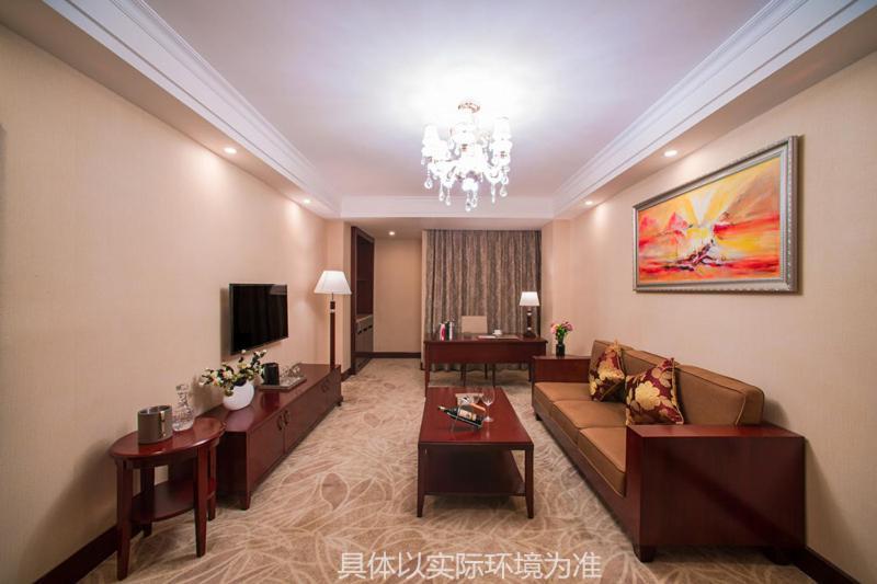 Guangzhou Jin Wan Li Business Hotel Buitenkant foto