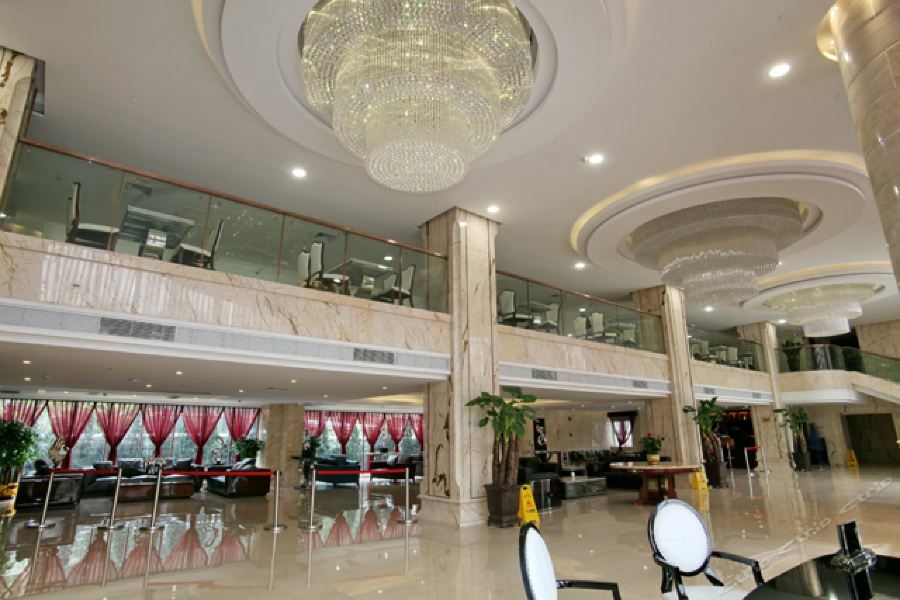 Guangzhou Jin Wan Li Business Hotel Buitenkant foto