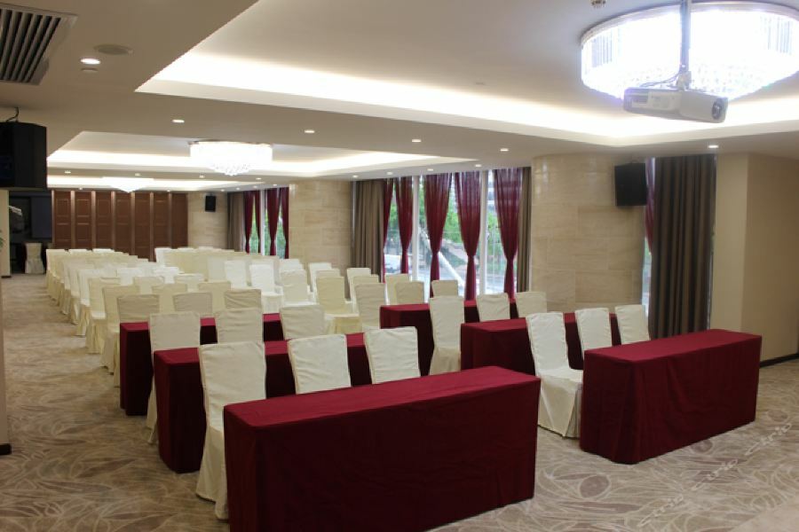 Guangzhou Jin Wan Li Business Hotel Buitenkant foto