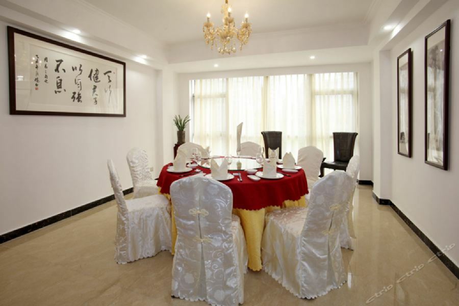 Guangzhou Jin Wan Li Business Hotel Buitenkant foto