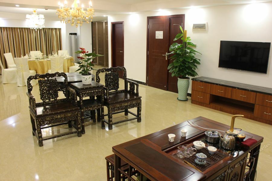 Guangzhou Jin Wan Li Business Hotel Buitenkant foto